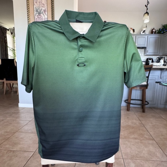 Oakley golf shirt emerald greenn - Picture 2 of 4